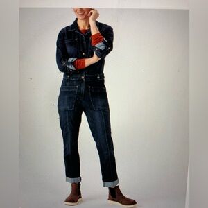 Duluth Trading Co Dark Blue Women's Denim Overalls Size 8